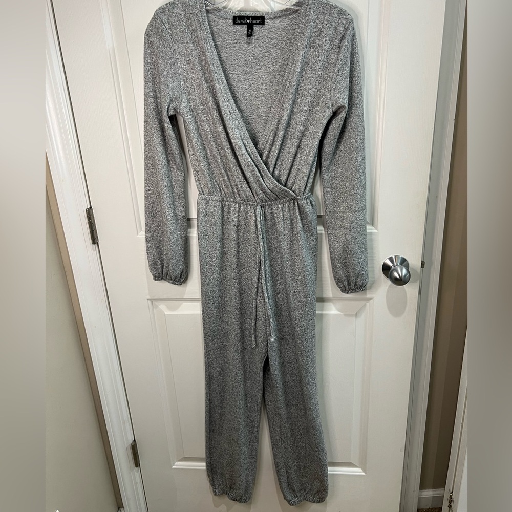 Derek Heart comfy cozy gray jumpsuit lounge wear long sleeve size S